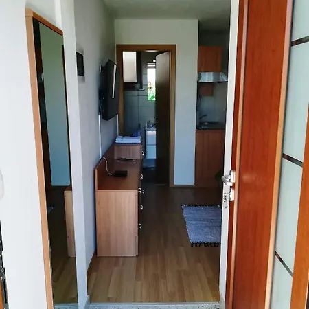 Prenocisca Iris Apartment Sezana Exterior photo